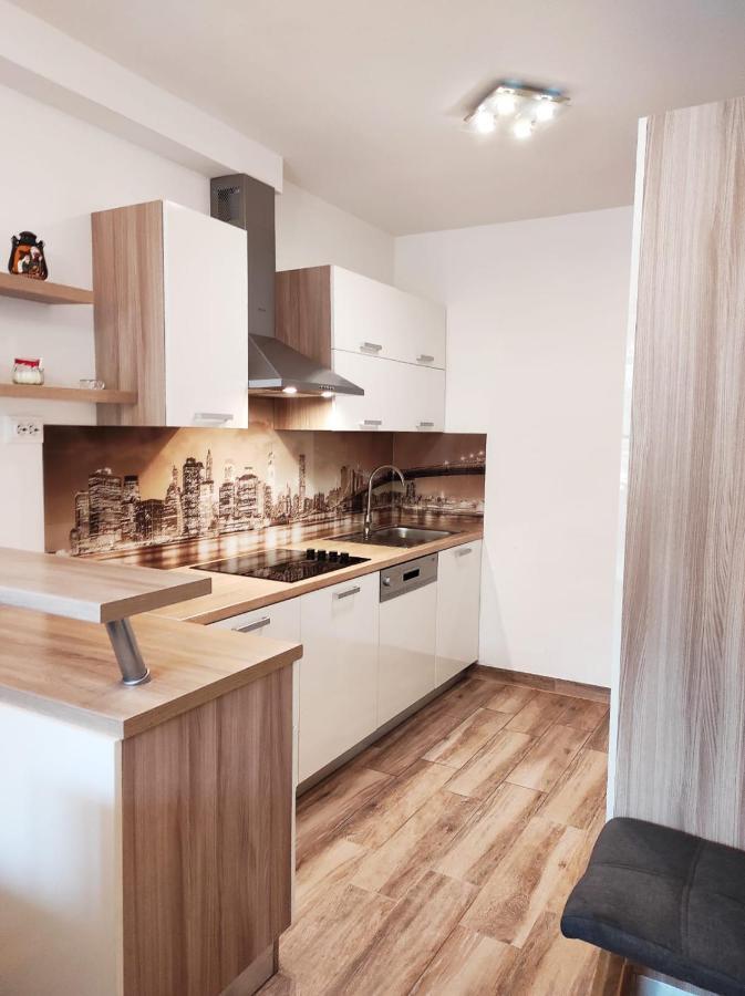 Apartment Mm สปลิท ภายนอก รูปภาพ